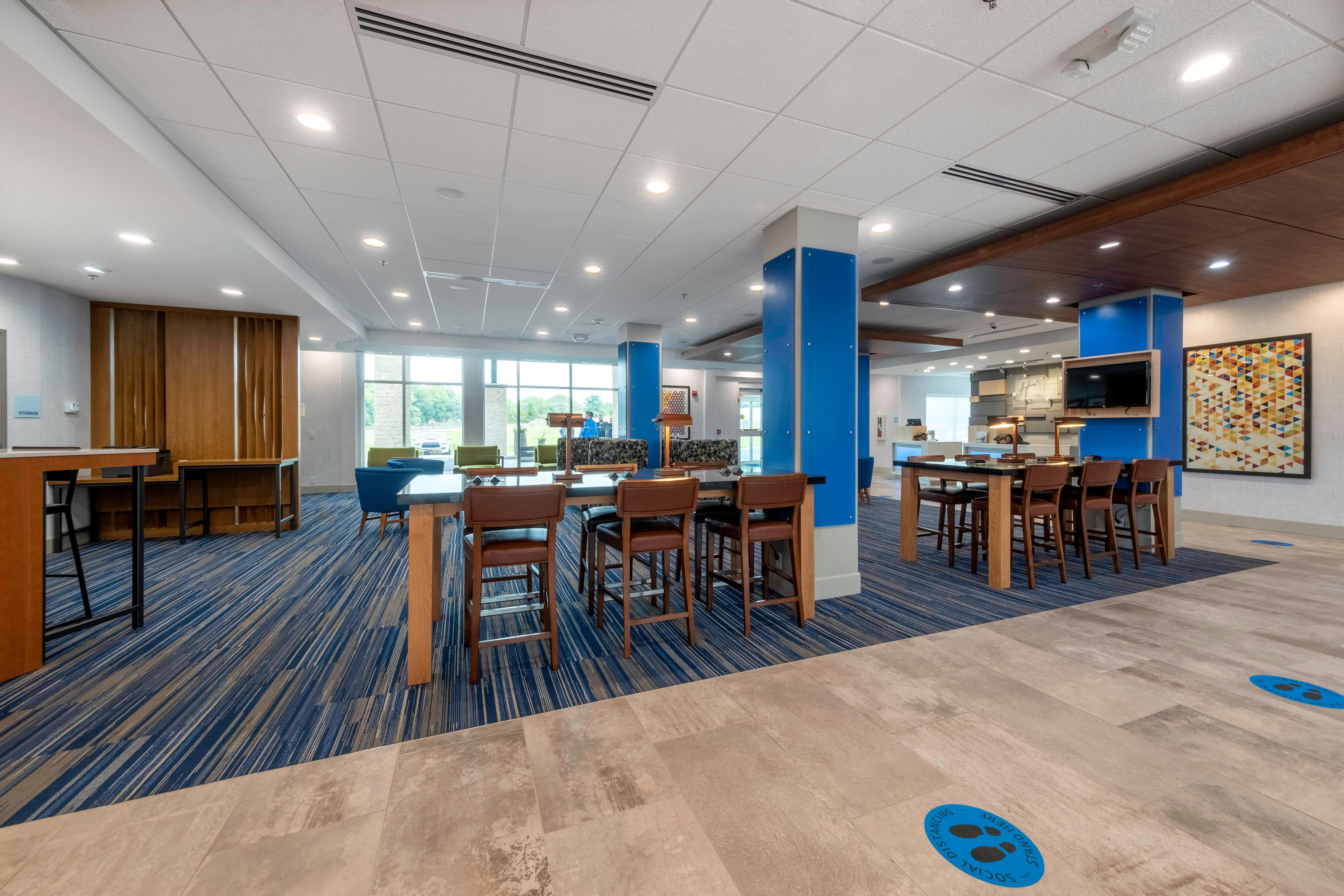 Holiday Inn Express & Suites - Staunton By Ihg Luaran gambar