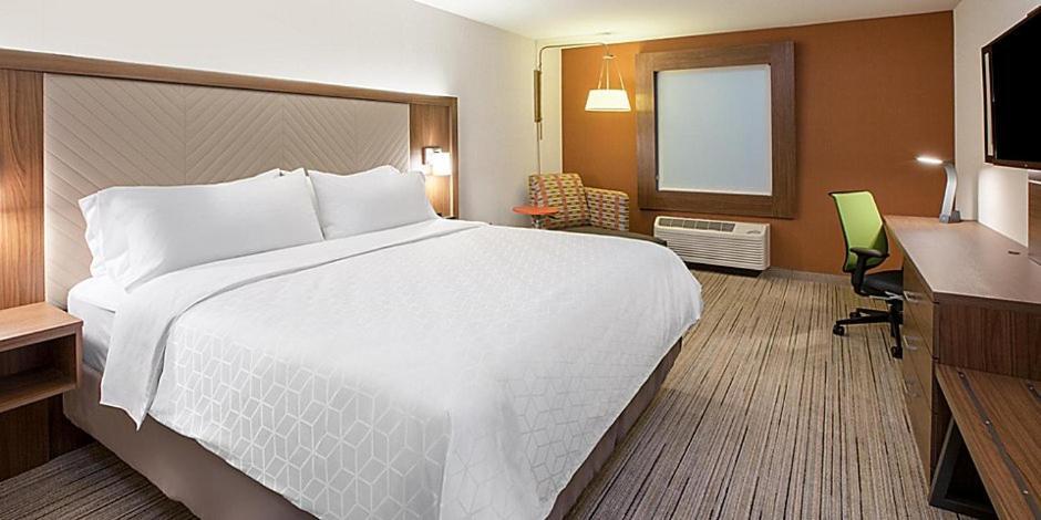 Holiday Inn Express & Suites - Staunton By Ihg Luaran gambar